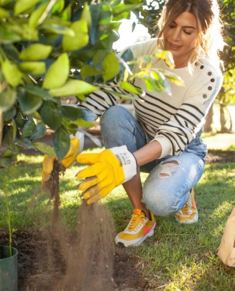 Outfit urbano de Juliana Awada.
