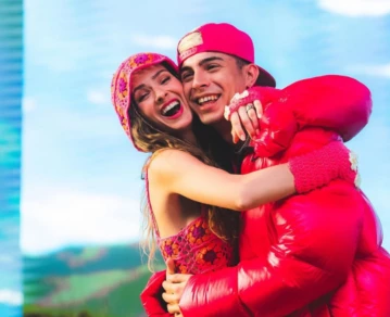 Los misteriosos posteos entre la China Suárez y Rusherking