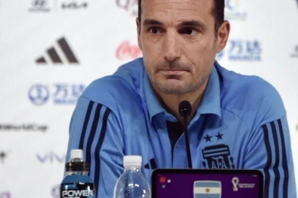 Lionel Scaloni dio una conferencia en la previa del partido contra Australia