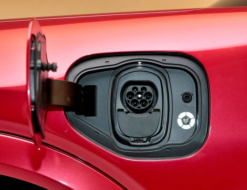 cargador auto eléctrico