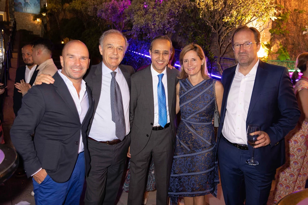 Amador Sánchez Rico, Embajador de la Unión Europea en Argentina, junto a su esposa, Sonia Sánchez Rico, José Frederico Ludovice, Embajador de Portugal, Fares Yassir, Embajador de Marruecos y Karl Dhaene, Embajador de Bélgica