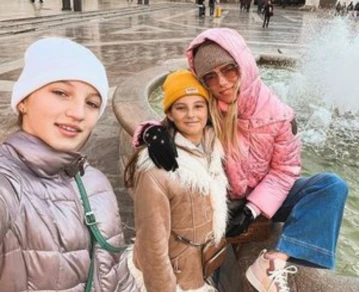 Así son las fabulosas vacaciones de Nicole Neumann y sus hijas en Europa