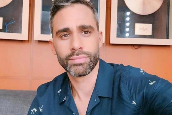 Pollo Álvarez