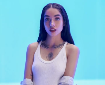 María Becerra lanzará una canción dedicada a sus padres