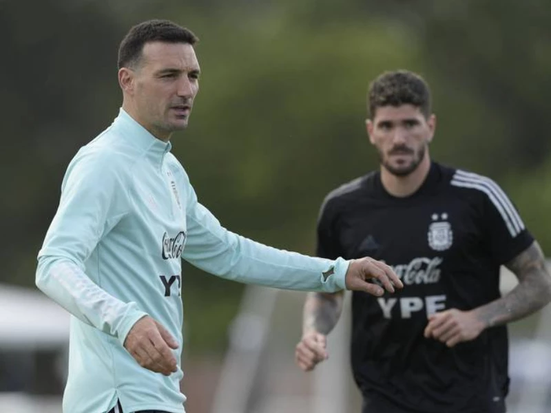 Scaloni se identifica con Rodrigo De Paul