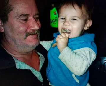 Ramon Dupuy junto a su nieto lucio, antes del crimen