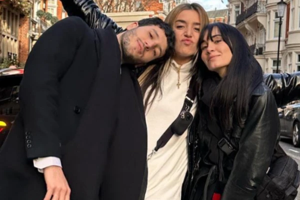 Sebastian Yatra y Aitana de viaje por Inglaterra