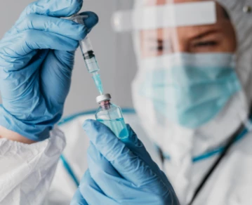 Preocupa la nueva subvariante del coronavirus: alerta por casos nuevos en Reino Unido y Estados Unidos