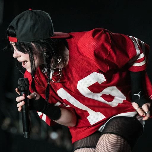 Billie Eilish con look deportivo fue el show más convocante del Lolla. Foto: Gentileza Lollapalooza.