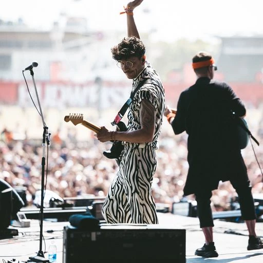 Gauchito Club calentando la tarde. Foto: Gentileza Lollapalooza.