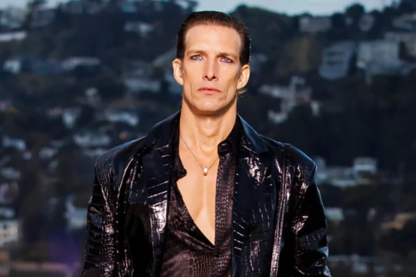 Iván de pineda para versace