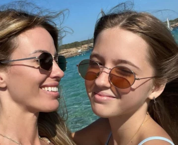 La salida de chicas de Rocio Guirao Díaz y su hija Aitana
