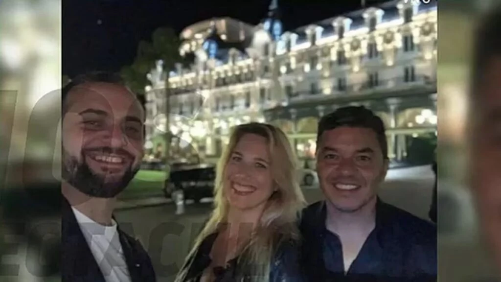 La foto de Marcelo Gallardo y Alina Moine paseando juntos por Europa. Foto: Socios del Espectáculo