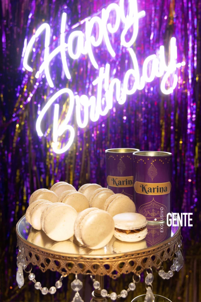 Los dulces fueron aclamados después de una intensa sesión de baile y karaoke. Foto: Cris Beliera. 