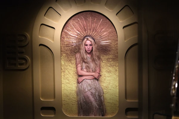 Exposicion honorífica de Shakira en el Museo de los Grammy
