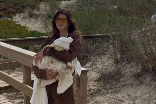 Tao, el hijo de Calu Rivero, cumplió dos meses y la actriz compartió las fotos más lindas de su bebé.Foto redes sociales.