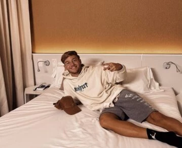 Mirá qué famoso saludo a Nacho Castañares y emocionó al subcampeón de Gran Hermano. Foto redes sociales.