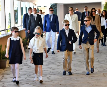 Charlene de Mónaco junto a sus hijos fashionistas