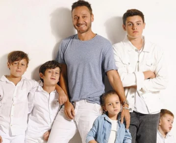En fotos: el tierno fin de semana XXL de Benjamín Vicuña junto a todos sus hijos