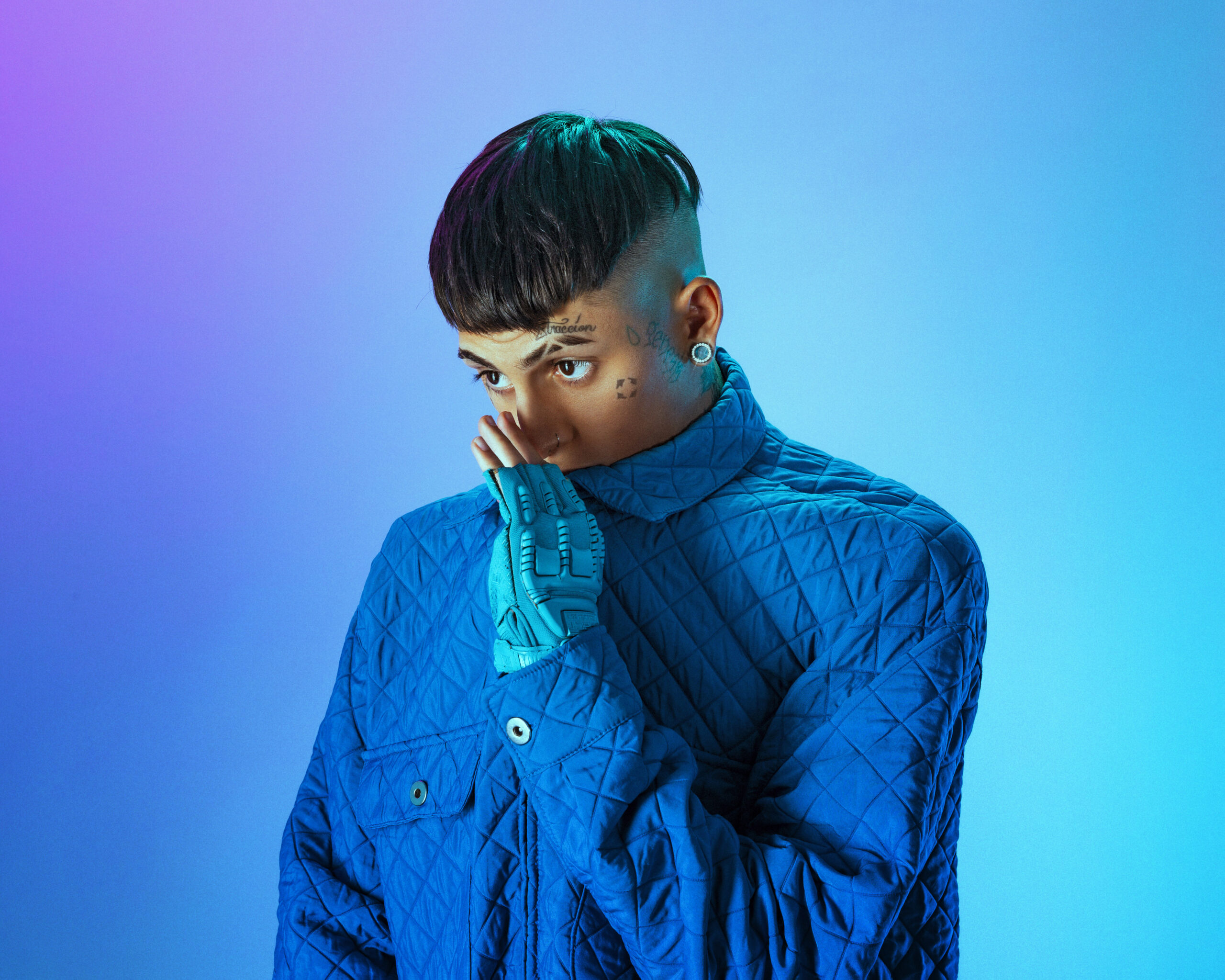 KHEA regresa a la música con el lanzamiento de “Serotonina”, su primer