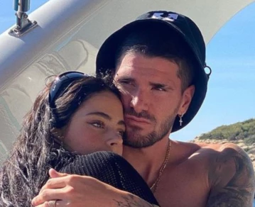 Los arrumacos de Tini y Rodrigo De Paul en un crucero: entre el amor, mutuos piropos y la ocurrente intervención de Darío Barassi