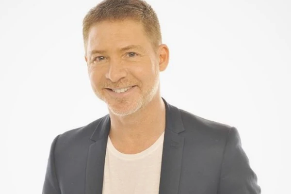Adrián Suar