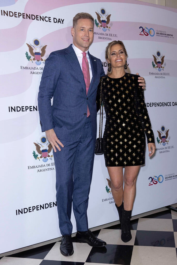 Bernd Scholtz, ministro consejero de la embajada del Reino de los Países Bajos, y Maia Chacra