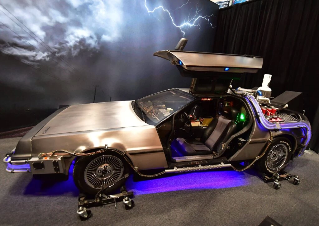 DeLorean DMC-12