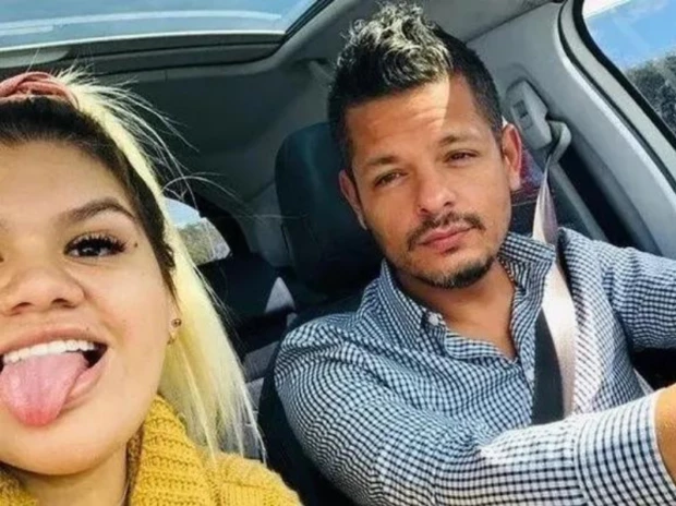 More Rial le declaró su amor a Alejandro Cipolla, su abogado