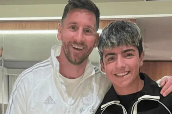 Liones Messi y Benjamín Agüero