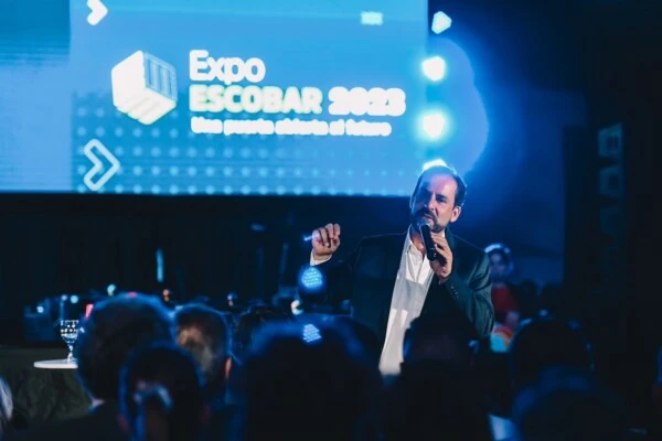Ariel Sujarchuk, Expo Escobar, Escobar