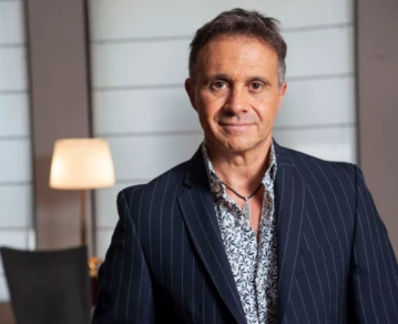 El entrañable gesto de Sergio Lapegüe con la enfermera que lo cuido cuando tuvo COVID