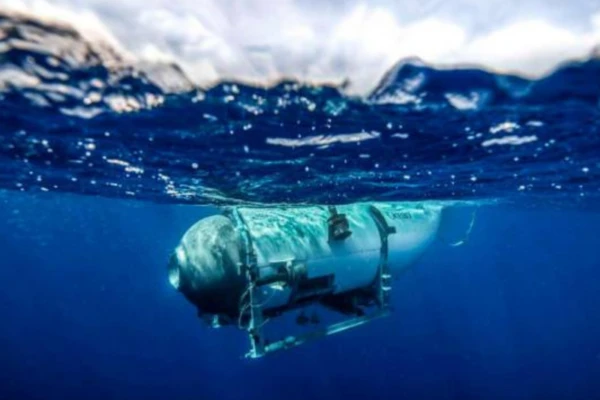 Submarino desaparecido con cinco turistas que esperaban conocer los restos del Titanic