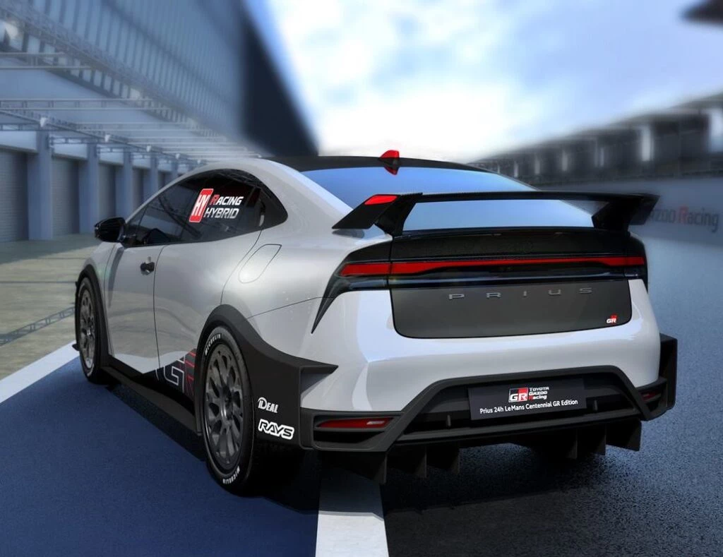 Toyota Prius 24h Le Mans Centennial GR Edition
