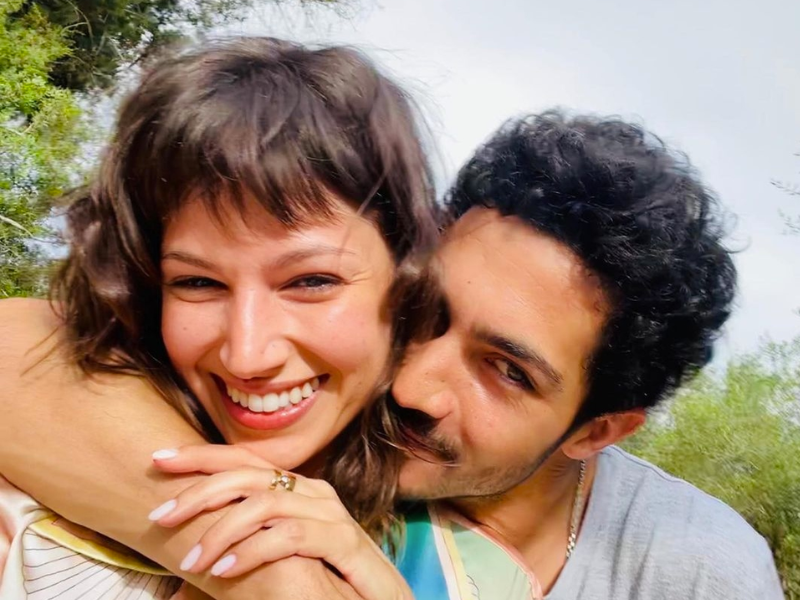 "Bebé": la sugerente foto de Úrsula Corberó junto al Chino Darín que  despertó especulaciones en las redes – GENTE Online