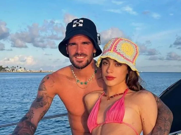 rodrigo de paul y tini stoessel