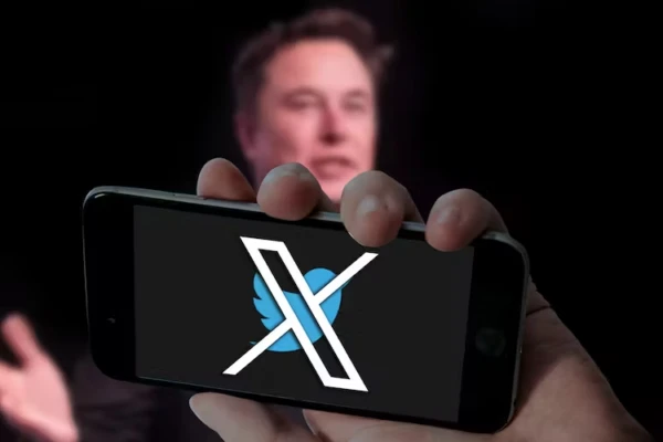 De Twitter a X Corp.: Elon Musk impulsa una revolución en su red social