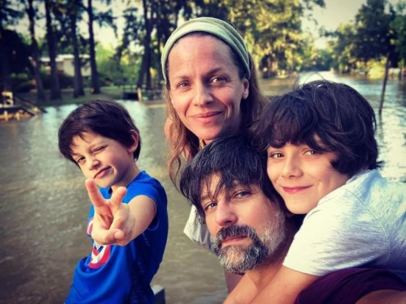 Iván González junto a su familia. Foto archivo.