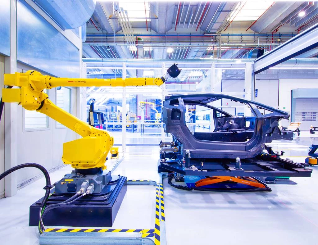 Lamborghini Revuelto