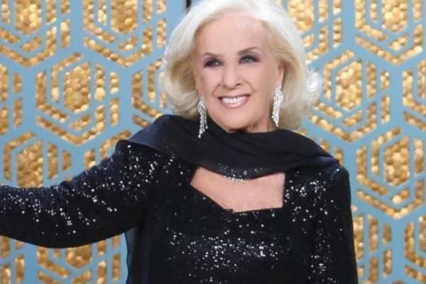 El recuerdo más escalofriante: así fue el día en que Mirtha Legrand probó las masitas que le ofreció Yiya Murano