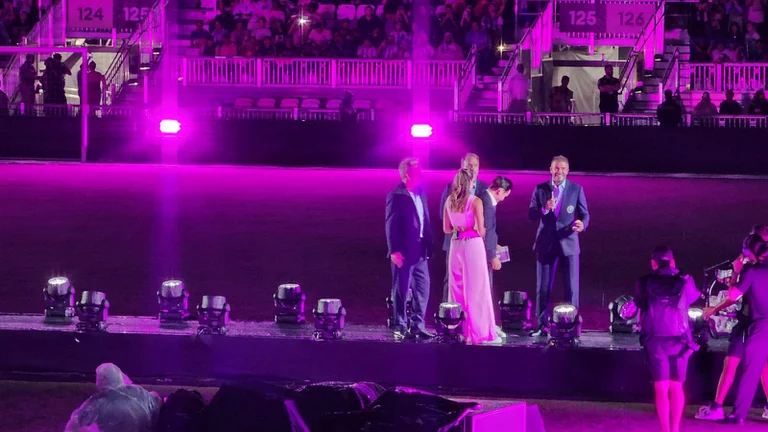 David Beckham fue el primero en salir a escena. Foto archivo.