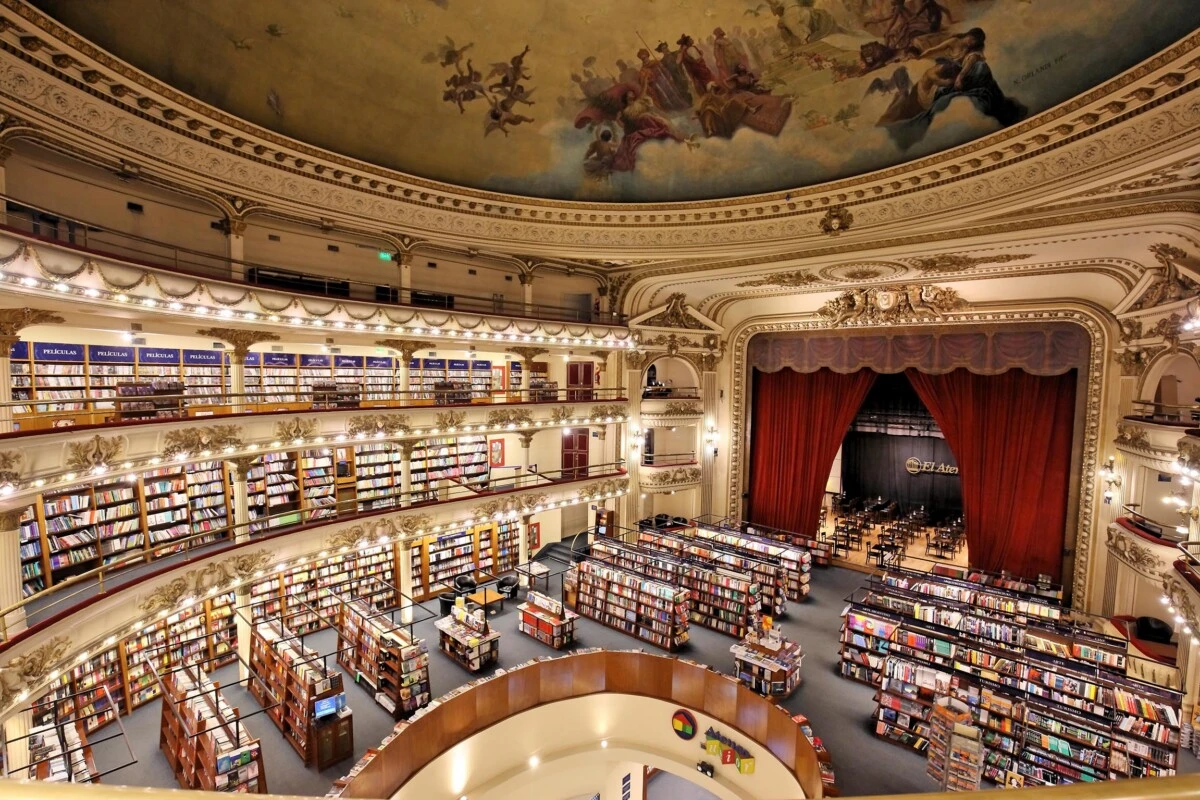 La intrigante historia de El Ateneo Grand Splendid