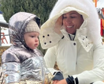 Ana García Moritán disfruta de sus vacaciones de invierno con Pampita