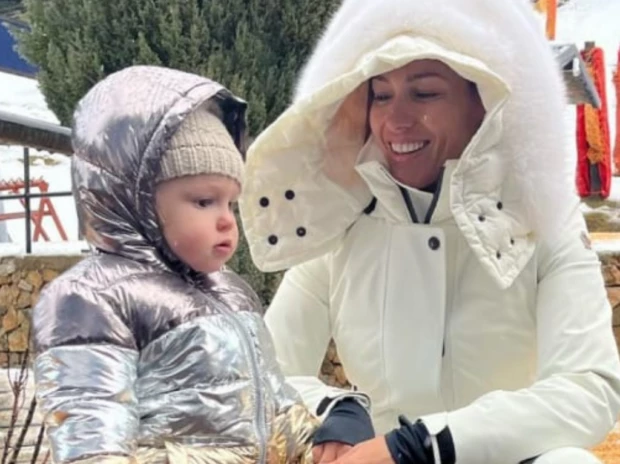 Ana García Moritán disfruta de sus vacaciones de invierno con Pampita