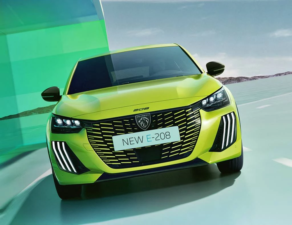 Peugeot e-208