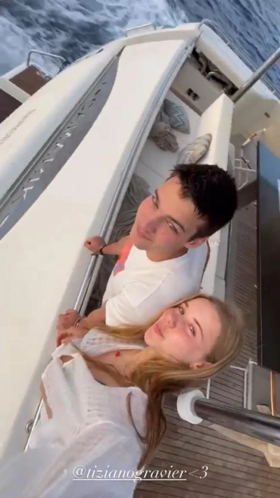 Taína y Tiziana Gravier en Ibiza