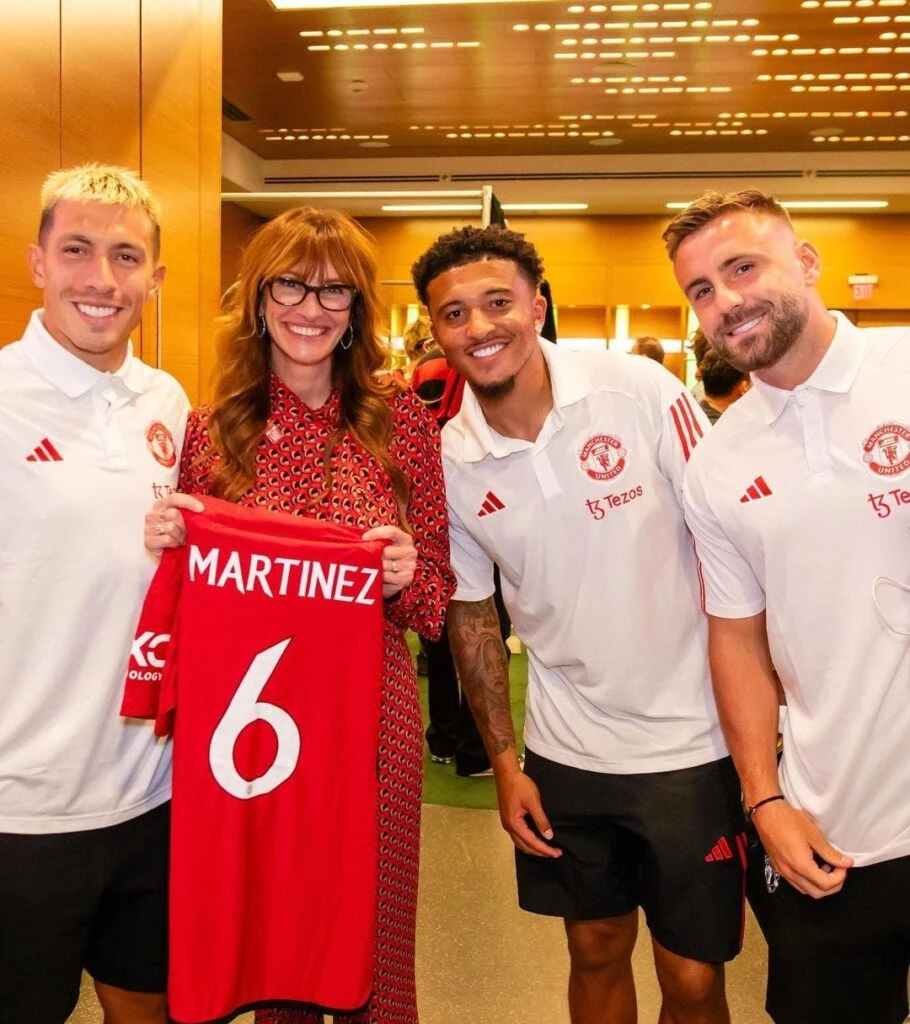 Julia Roberts y Lisandro Martínez. Foto redes sociales.