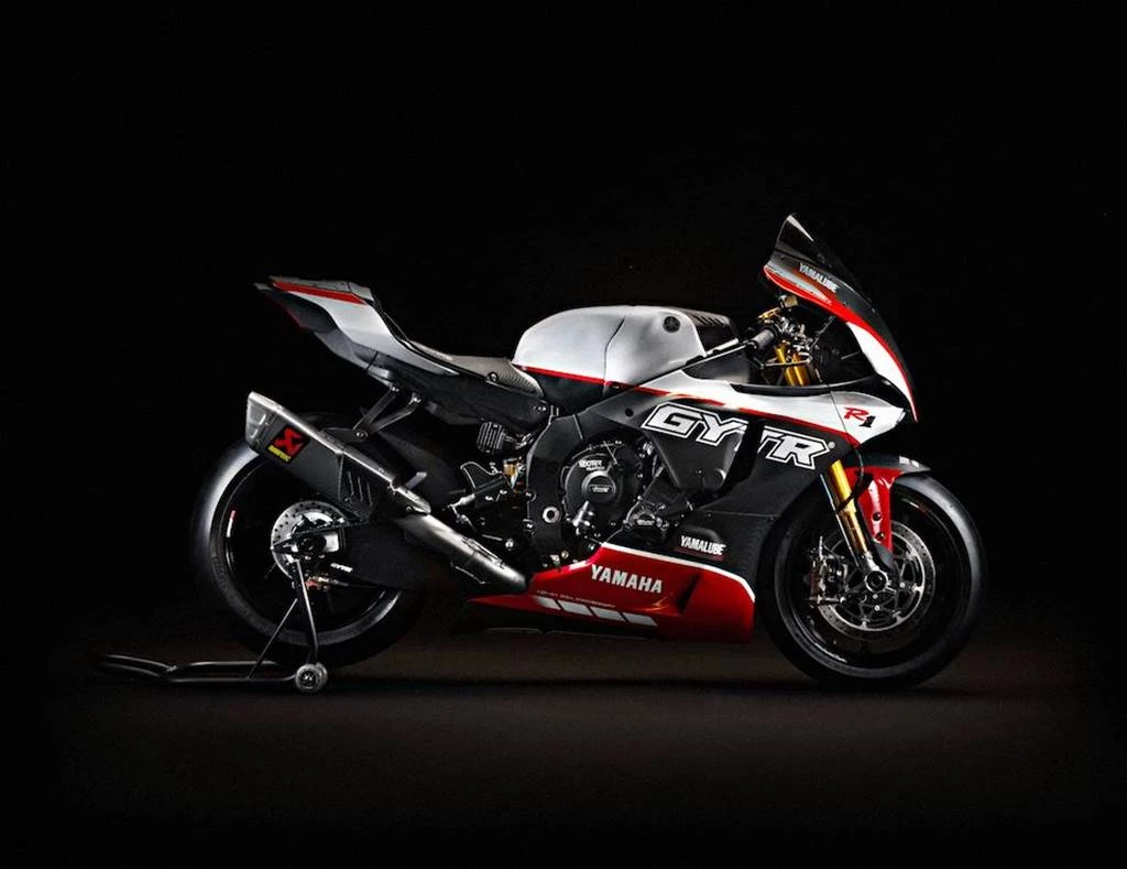 Yamaha R1 GYTR Pro 25th Anniversary
