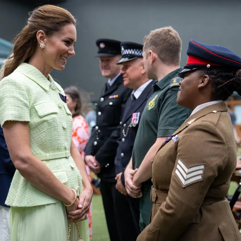 El otro vestido verde de Kate en Winbledon esta temporada. 