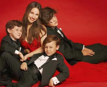 Pampita habló de la manera en que la ven sus hijos